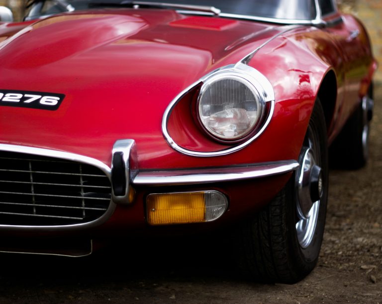 Classic Cars That Are Growing in Value: A Collector’s Investment Guide Now