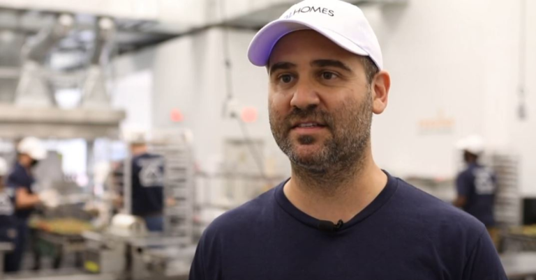 Misha Ezratti Net Worth